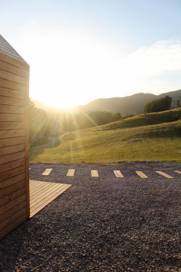 فندق Hiska-Glamping Ajdovščina المظهر الخارجي الصورة