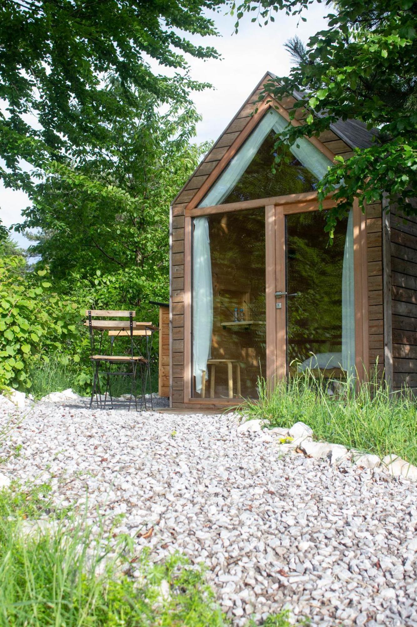 فندق Hiska-Glamping Ajdovščina المظهر الخارجي الصورة